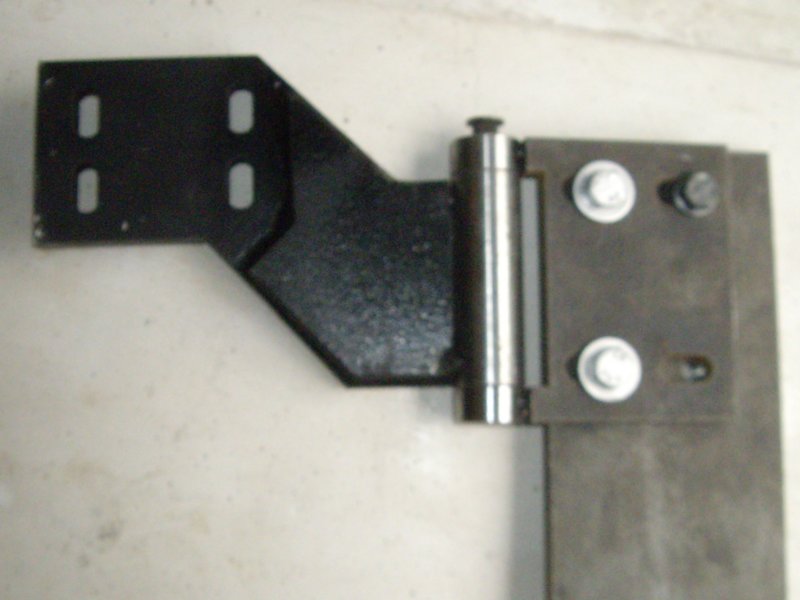 doorhinge05.jpg